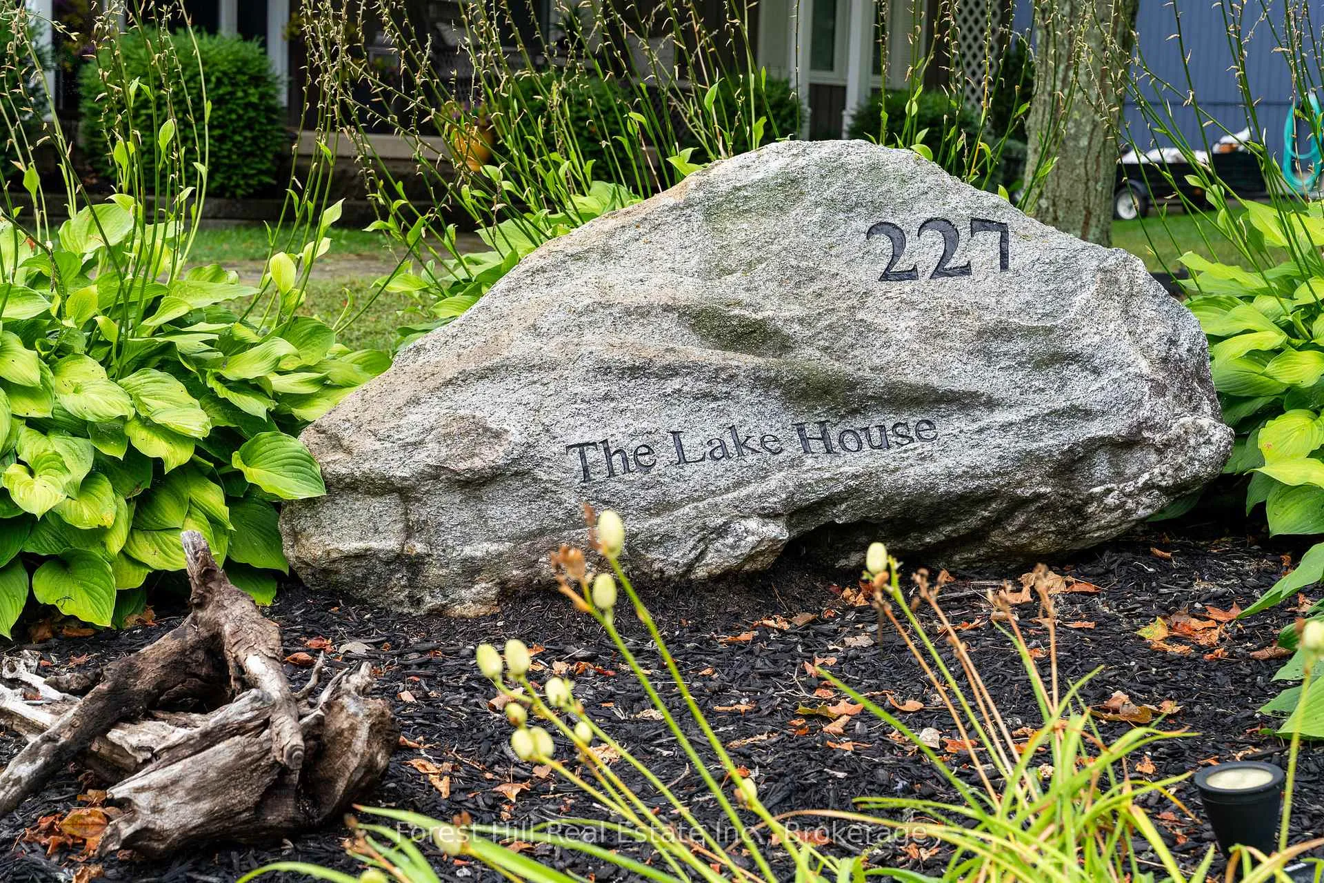 Photo 10 of 227 Peters Crescent, Grey Highlands — HOMEH