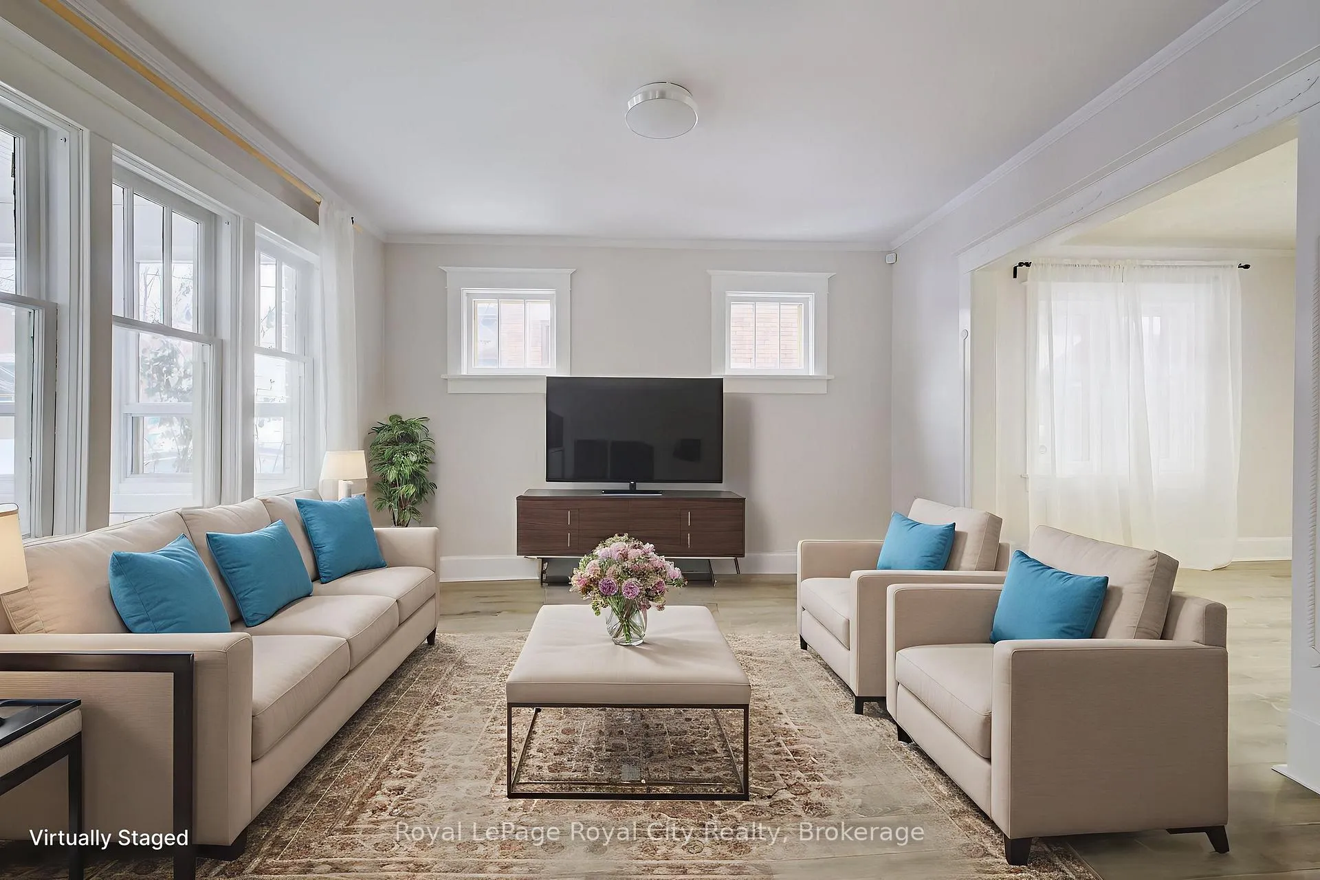 Photo 8 of 18 Shanley Street, Kitchener — HOMEH
