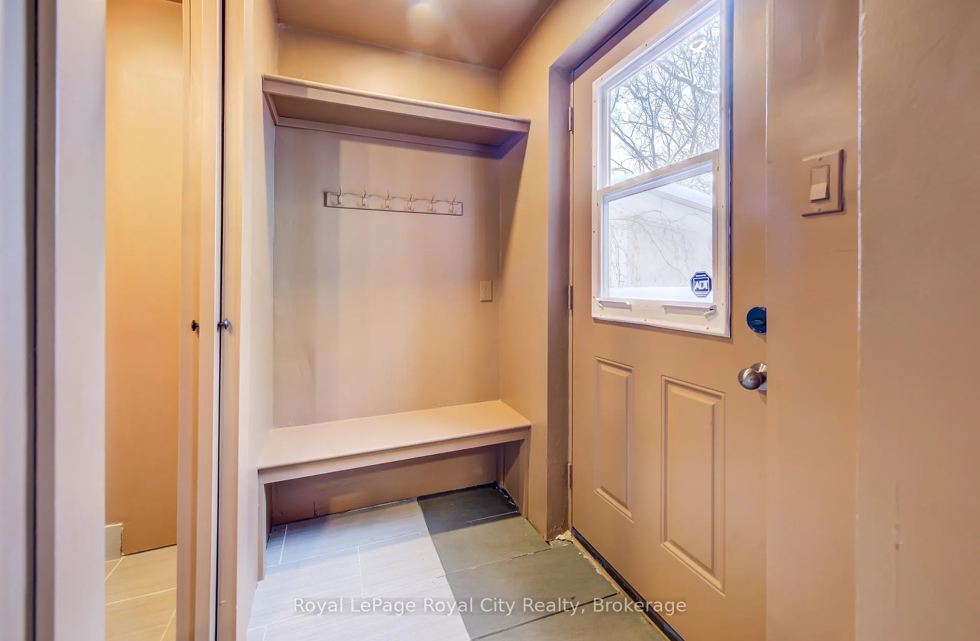 Photo 17 of 18 Shanley Street, Kitchener — HOMEH