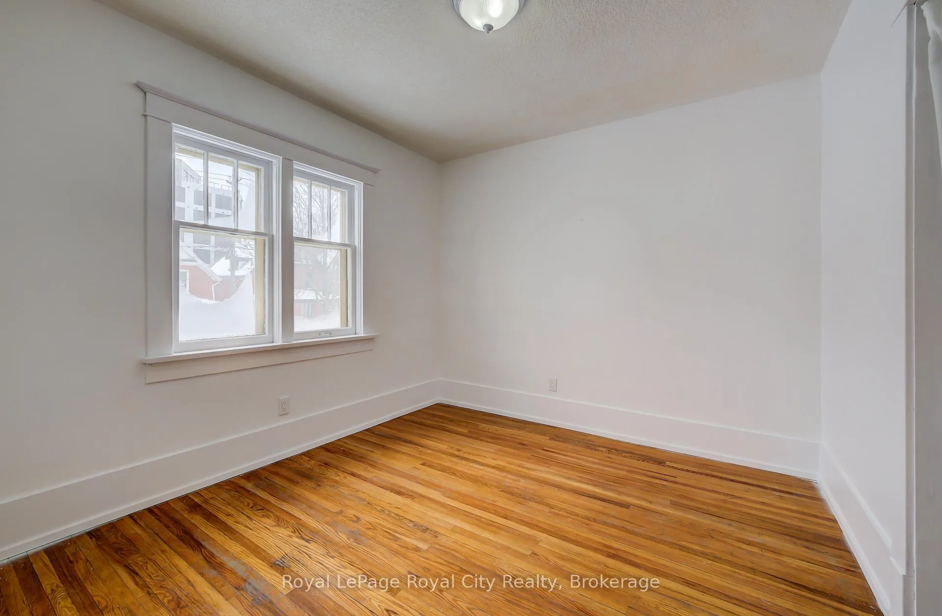 Photo 30 of 18 Shanley Street, Kitchener — HOMEH