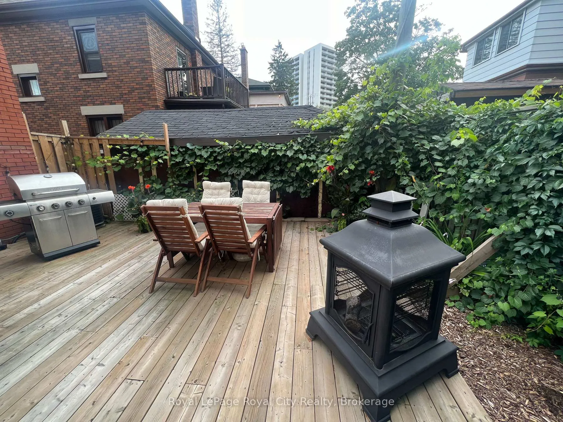 Photo 41 of 18 Shanley Street, Kitchener — HOMEH