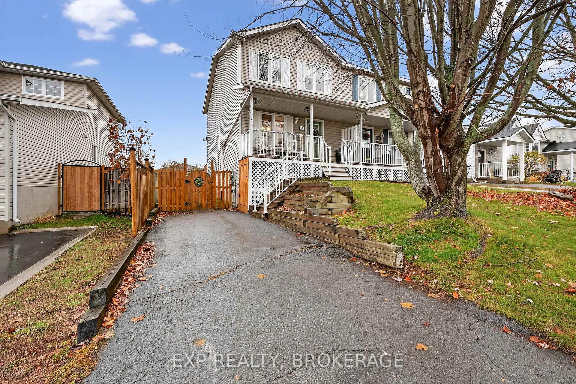 Photo 1 of 14 Clifford Street, Loyalist, Amherstview — HOMEH