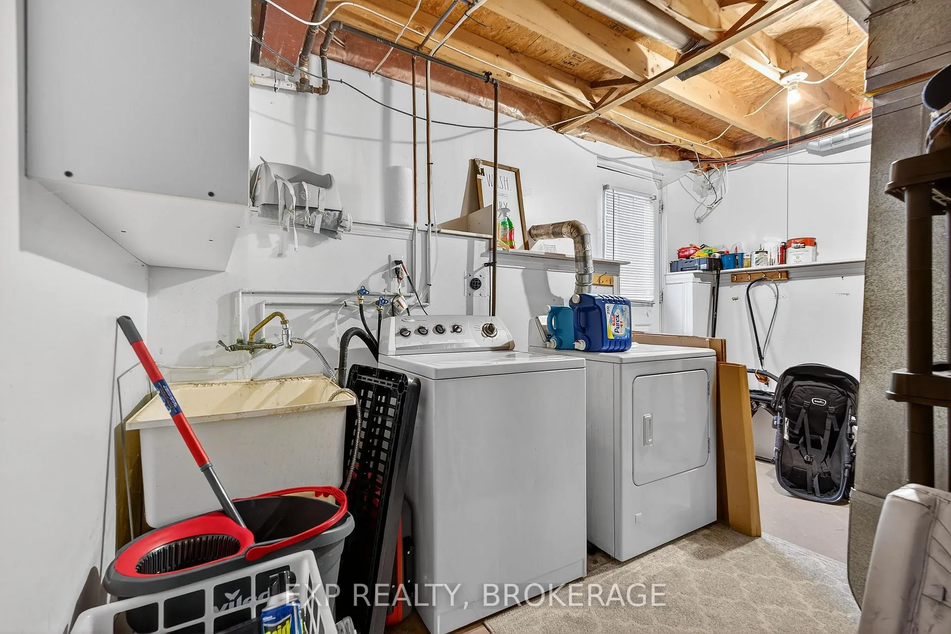 Photo 24 of 14 Clifford Street, Loyalist, Amherstview — HOMEH
