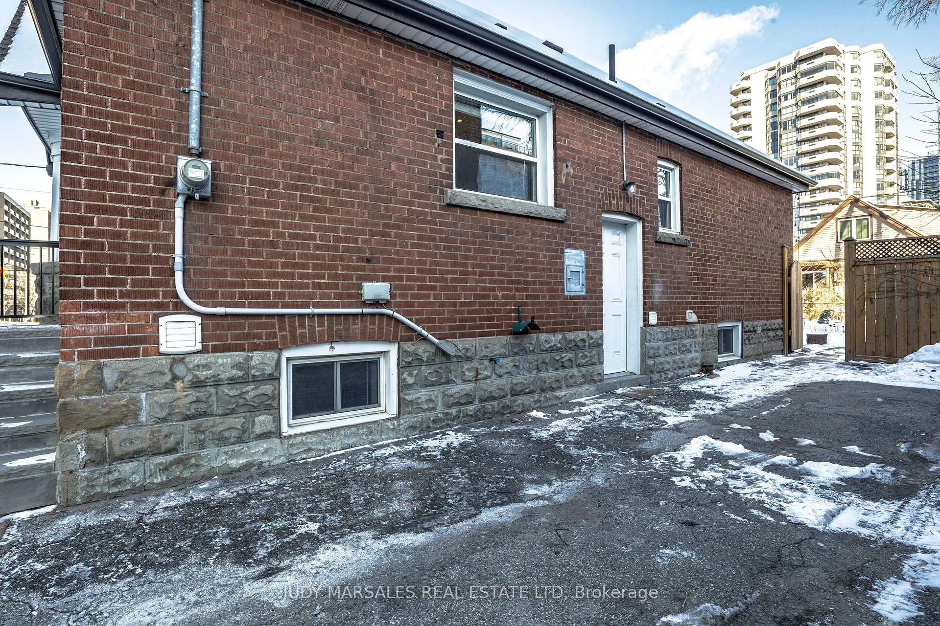 Photo 31 of 136 Hunter Street W, Hamilton, Durand — HOMEH
