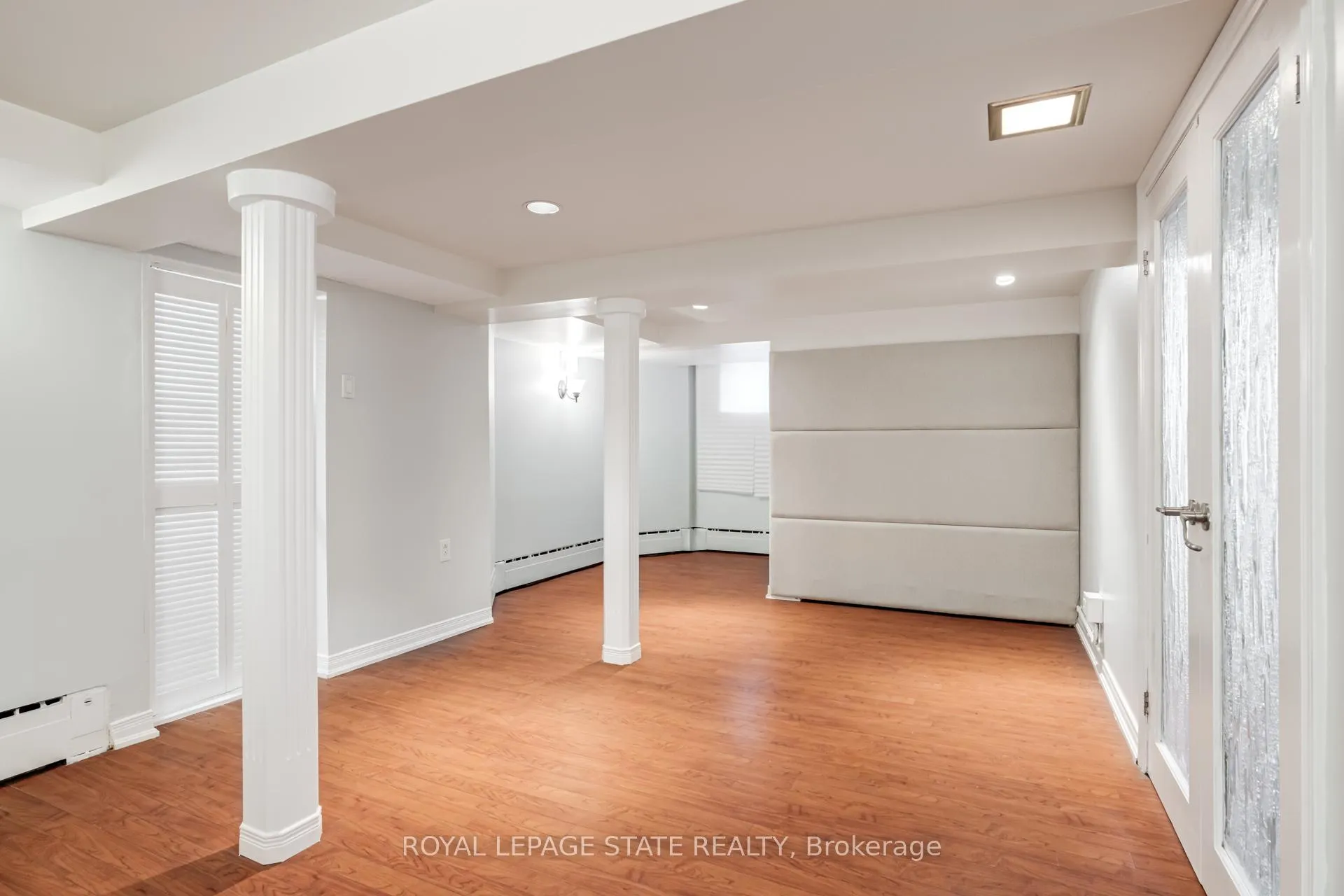 Photo 29 of 15 Empress Avenue, Hamilton, Centremount — HOMEH