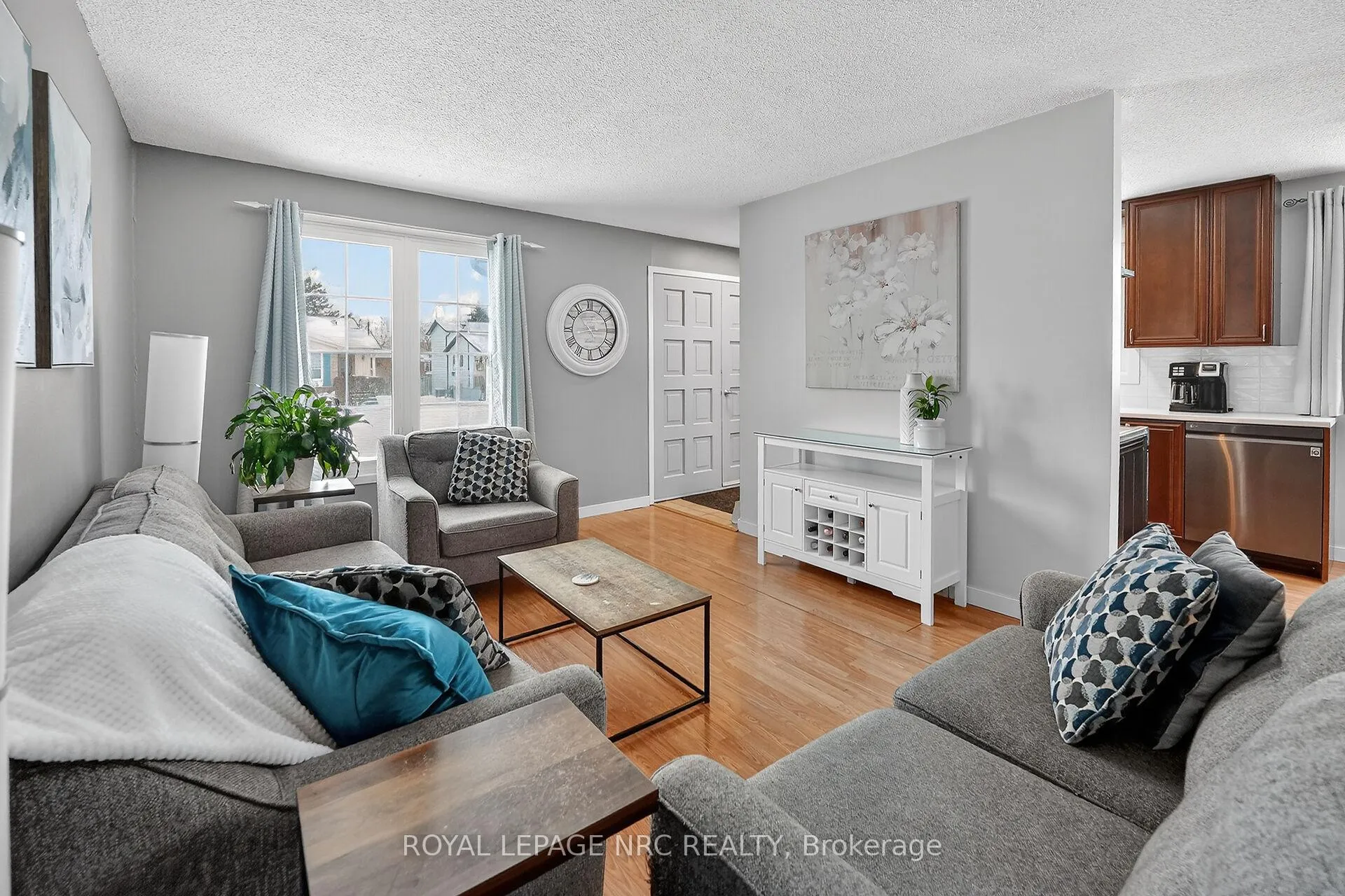 Photo 1 of 53 Allan Drive, St. Catharines, Fairview — HOMEH