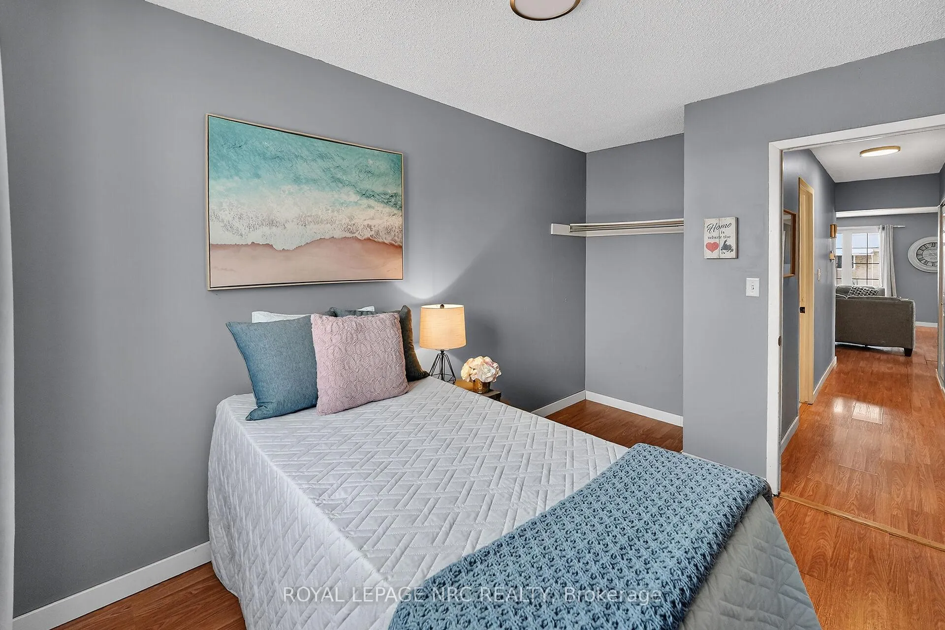 Photo 17 of 53 Allan Drive, St. Catharines, Fairview — HOMEH