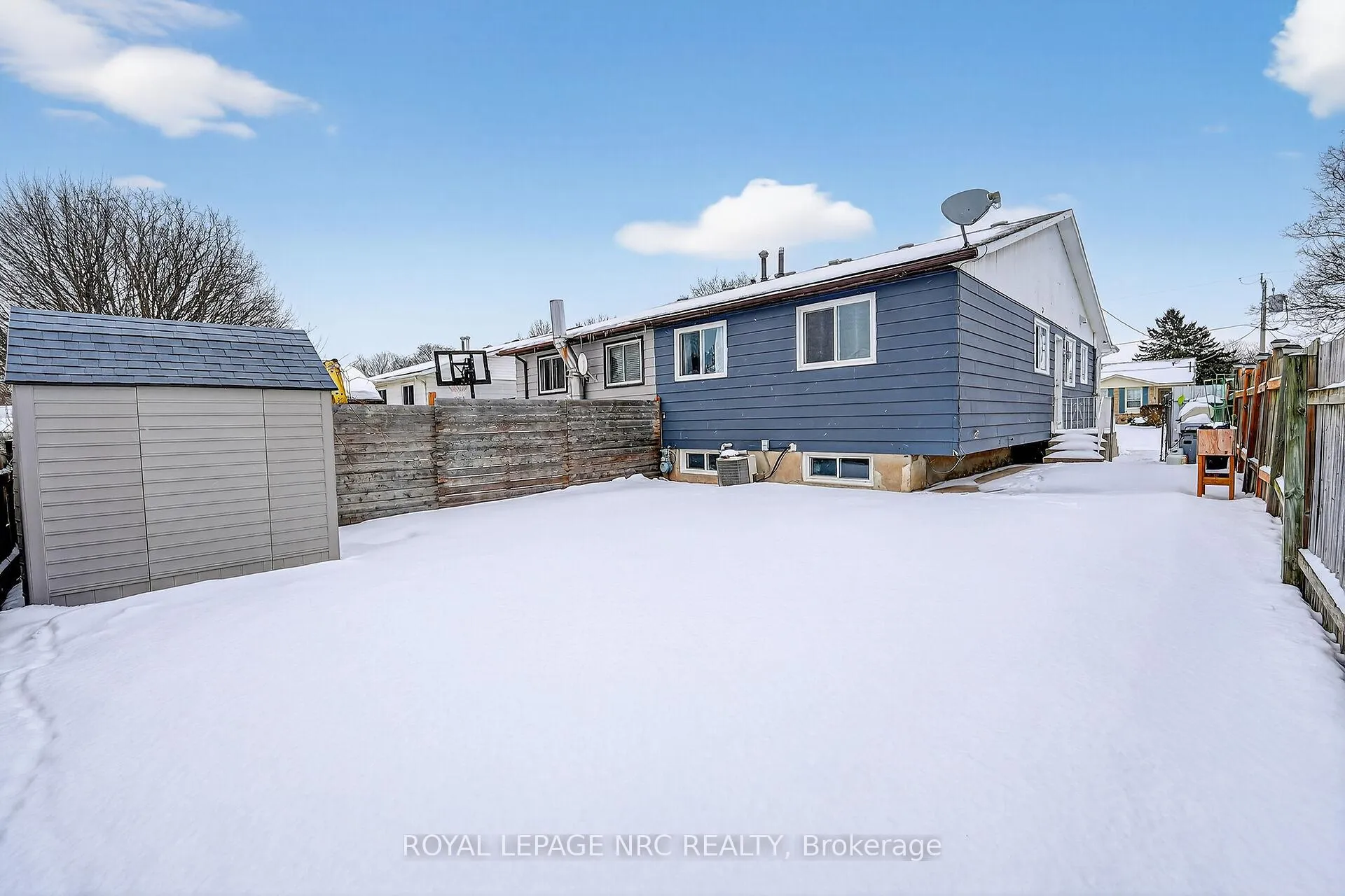 Photo 32 of 53 Allan Drive, St. Catharines, Fairview — HOMEH