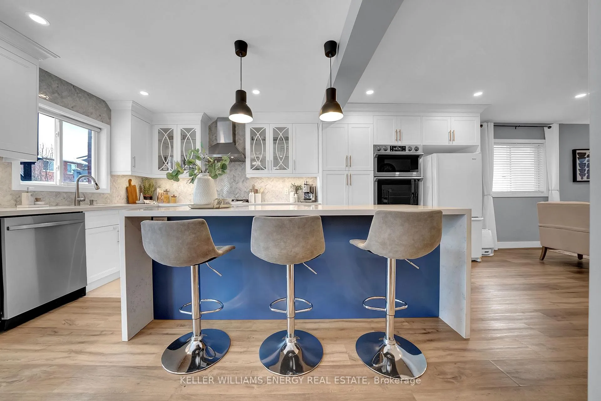 Photo 16 of 128 West Side Drive, Clarington, Bowmanville — HOMEH