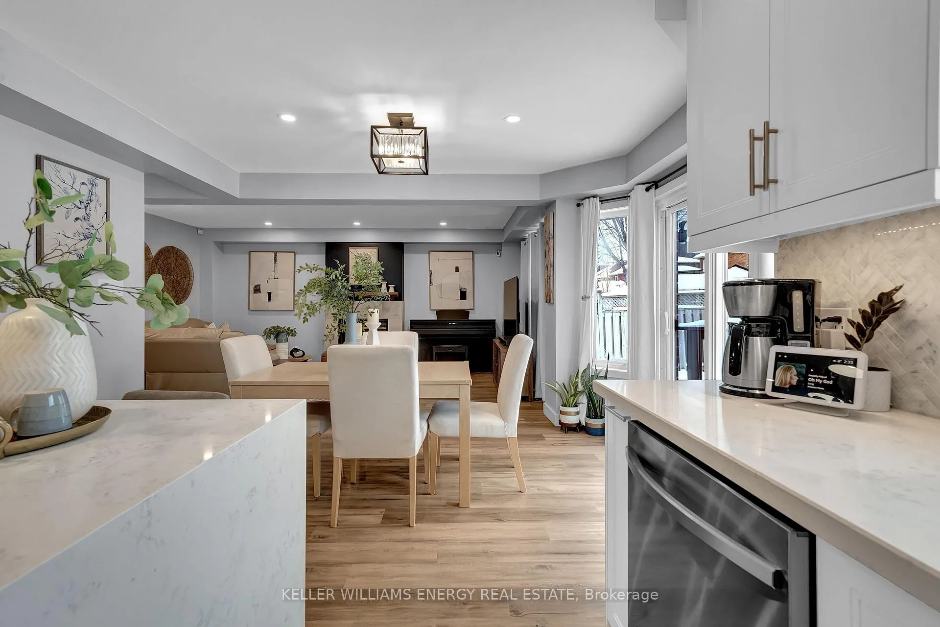 Photo 22 of 128 West Side Drive, Clarington, Bowmanville — HOMEH