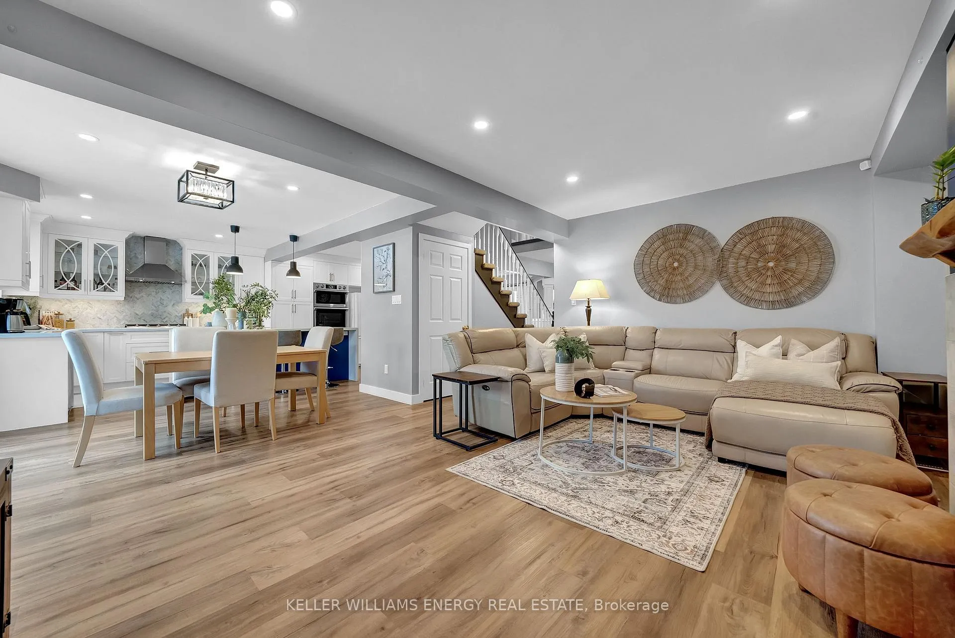 Photo 25 of 128 West Side Drive, Clarington, Bowmanville — HOMEH