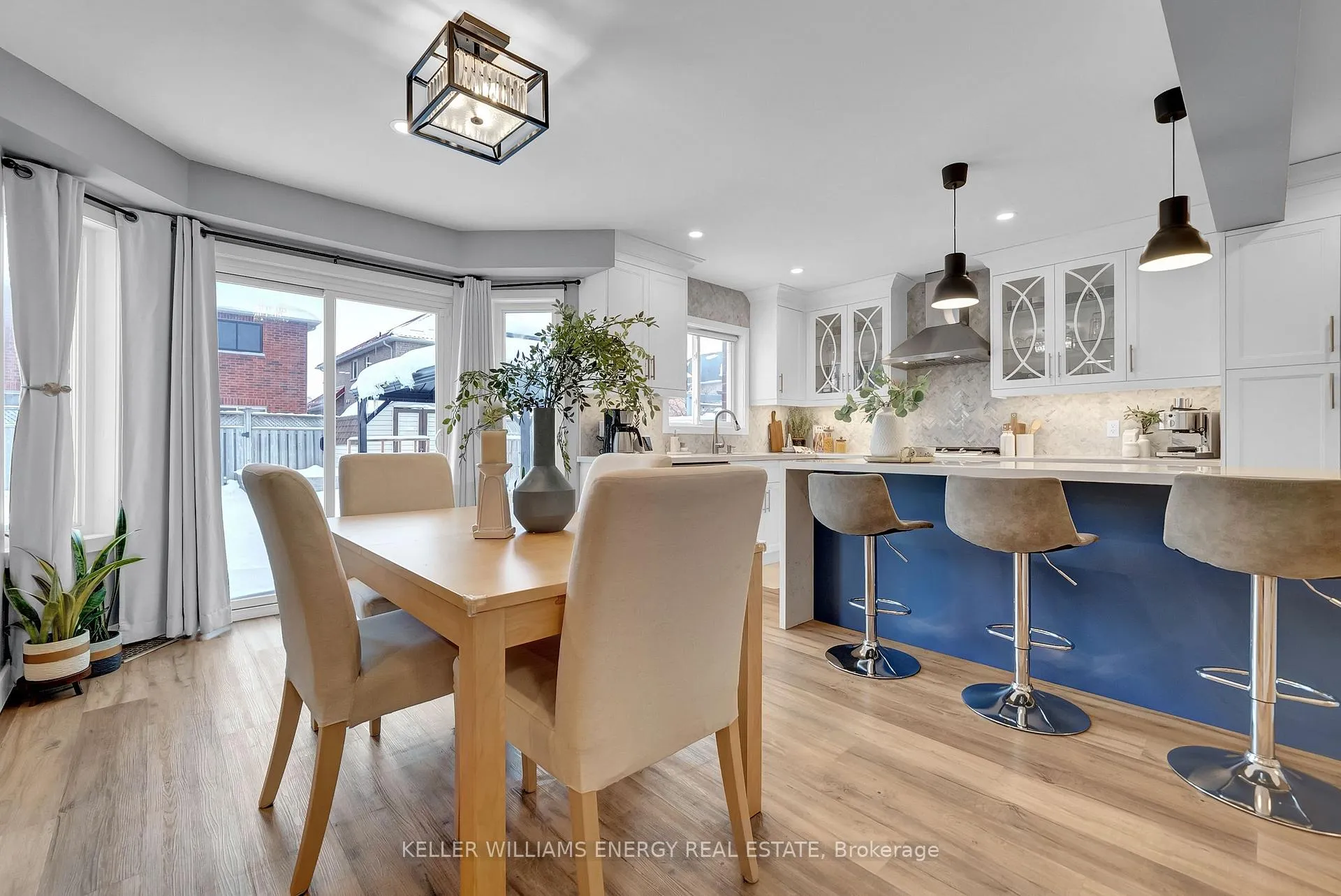 Photo 28 of 128 West Side Drive, Clarington, Bowmanville — HOMEH