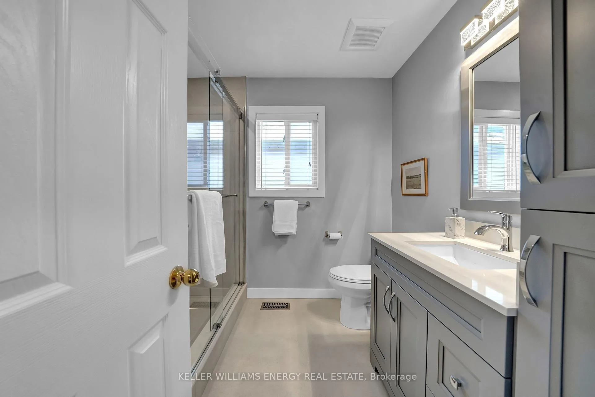 Photo 38 of 128 West Side Drive, Clarington, Bowmanville — HOMEH