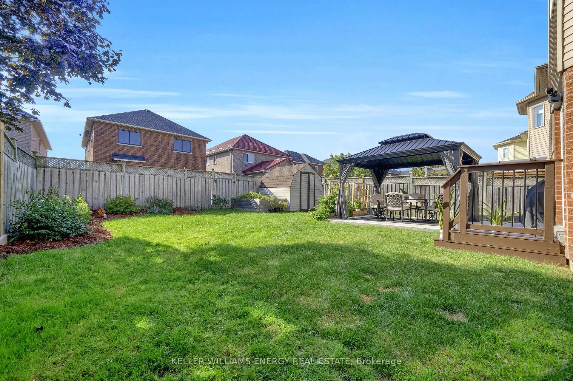 Photo 44 of 128 West Side Drive, Clarington, Bowmanville — HOMEH