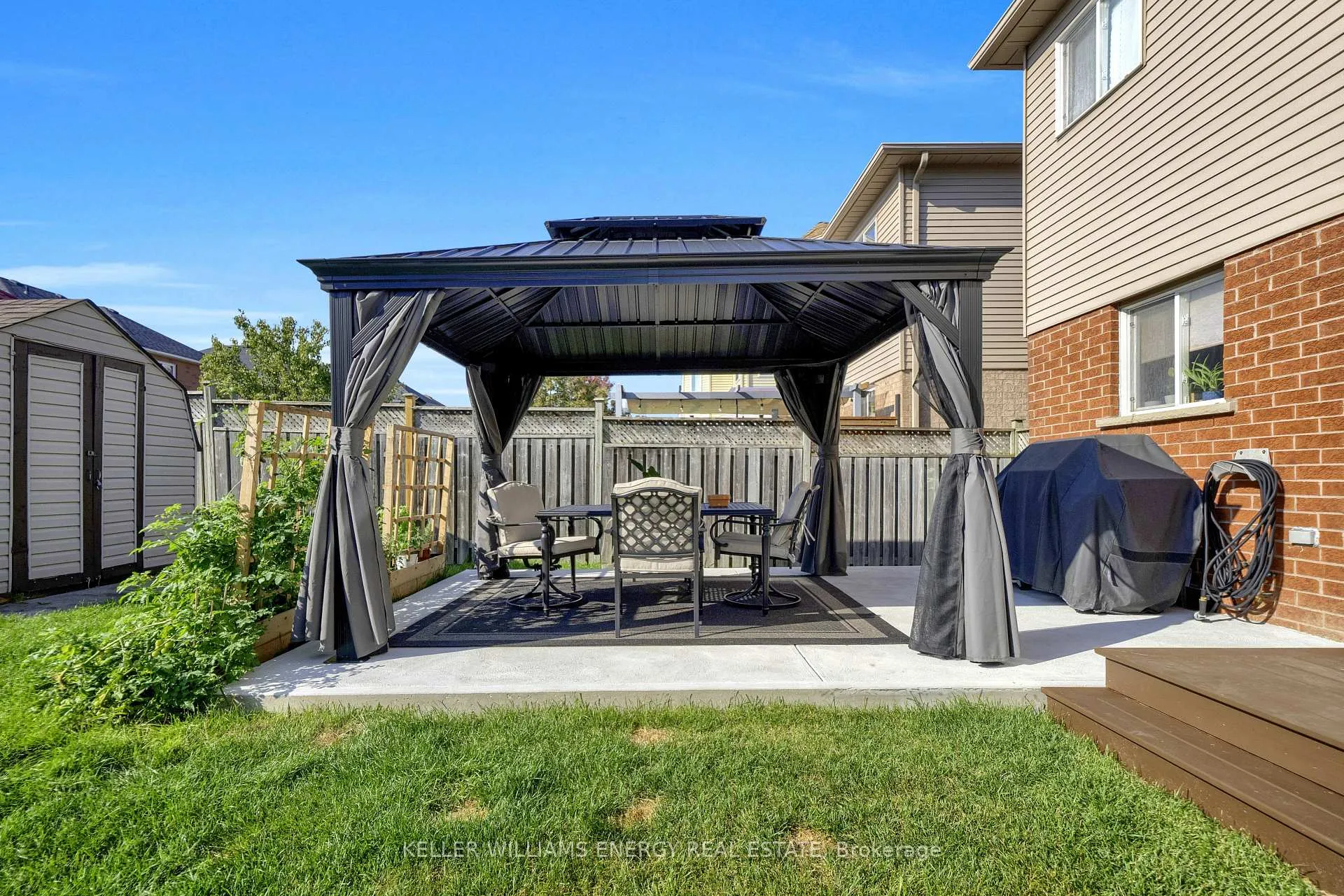 Photo 45 of 128 West Side Drive, Clarington, Bowmanville — HOMEH