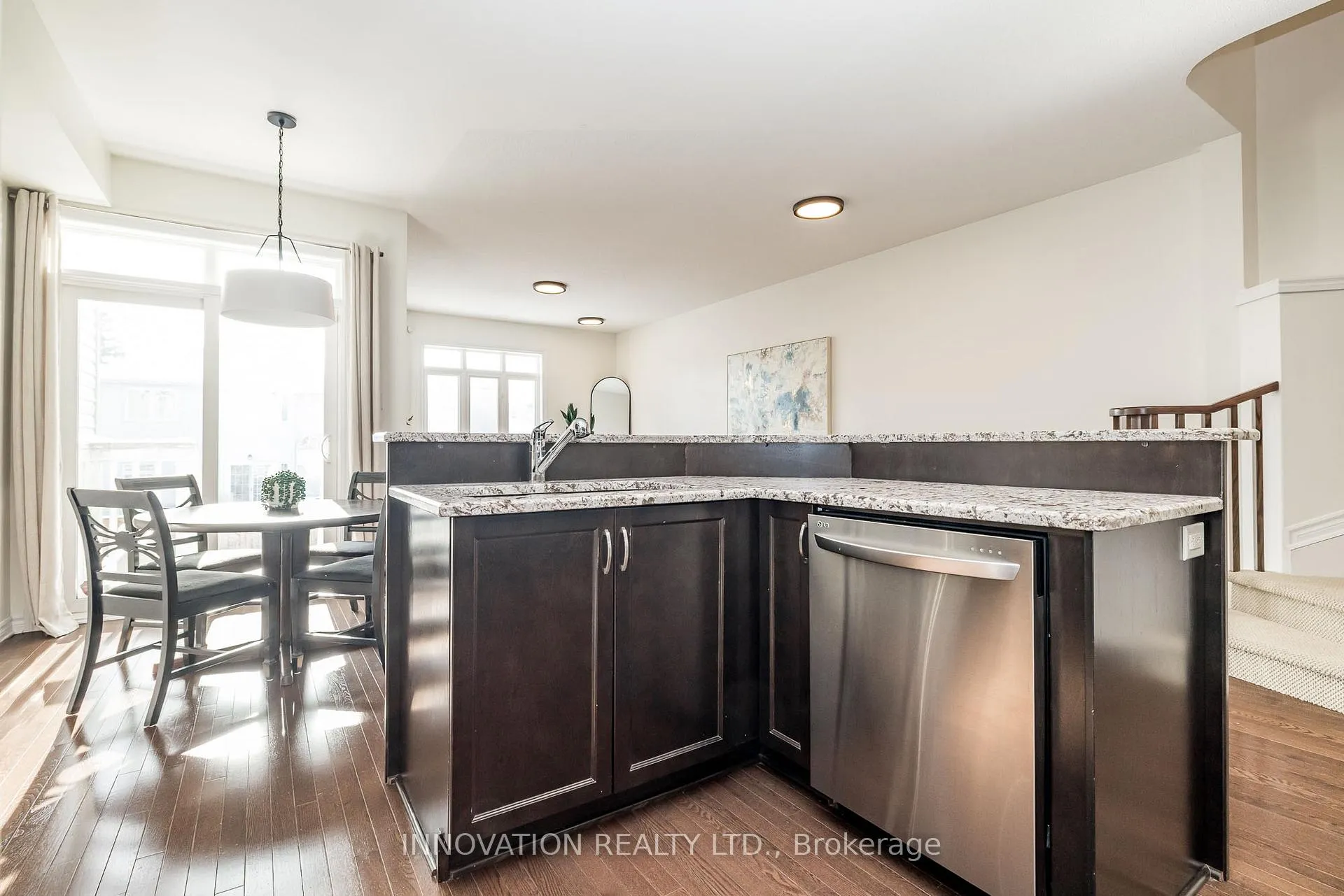 Photo 19 of 344 Kingbrook Drive, Ottawa, Kanata - Bridlewood — HOMEH