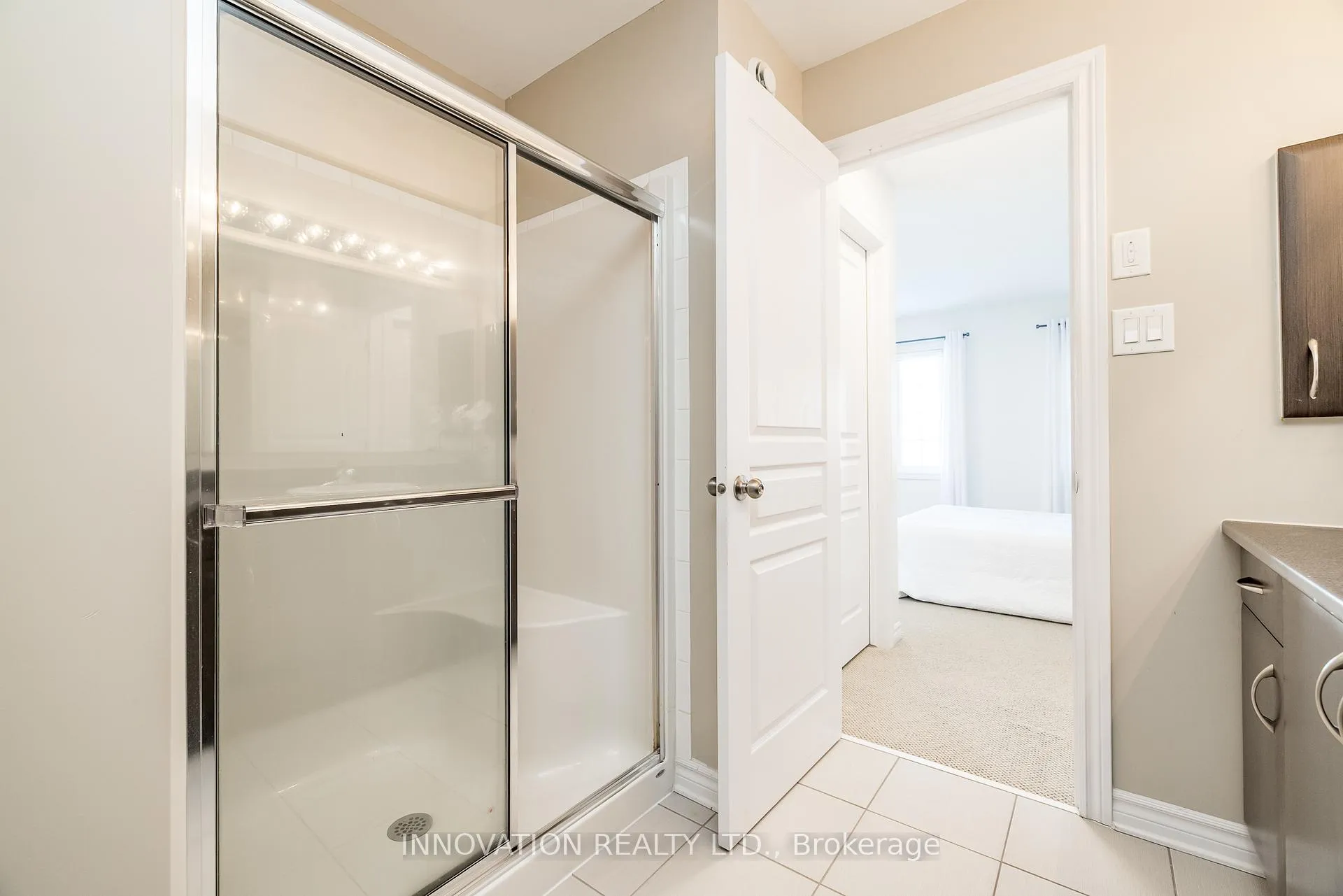 Photo 31 of 344 Kingbrook Drive, Ottawa, Kanata - Bridlewood — HOMEH