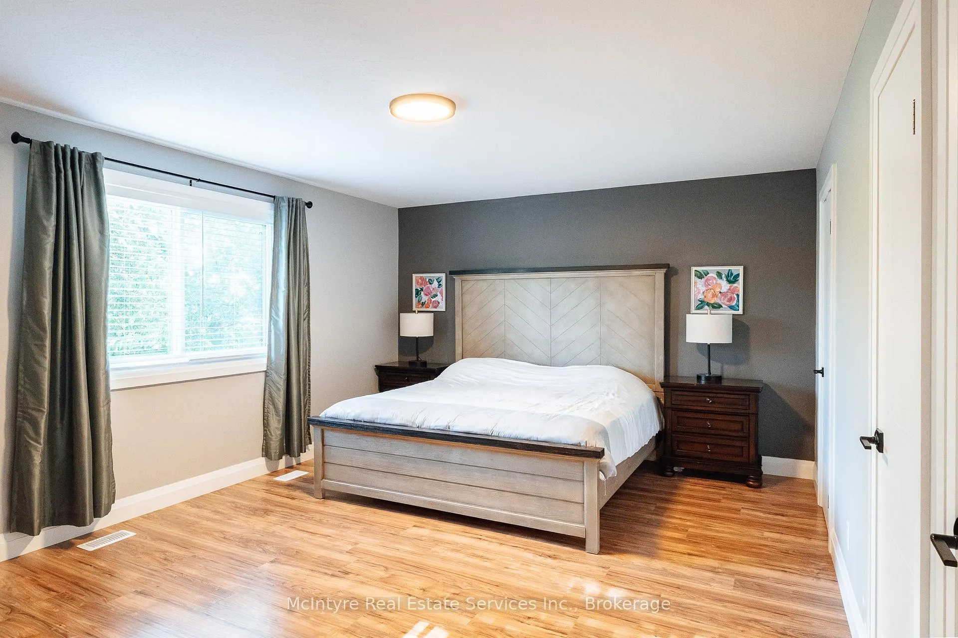 Photo 34 of 55 Suffolk Avenue, Kitchener — HOMEH