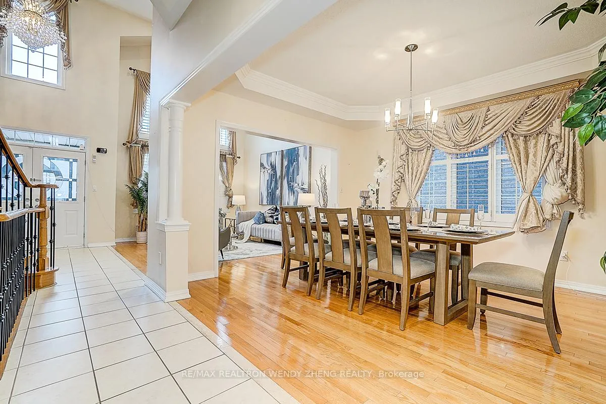 Photo 12 of 37 Robert Grundy Road, Markham, Cachet — HOMEH