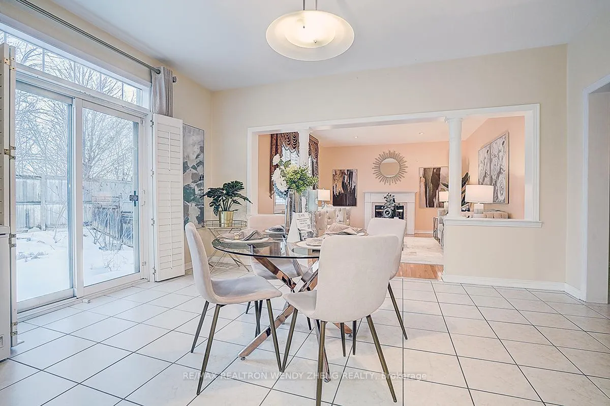 Photo 21 of 37 Robert Grundy Road, Markham, Cachet — HOMEH