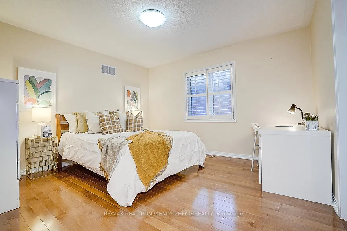 Photo 36 of 37 Robert Grundy Road, Markham, Cachet — HOMEH