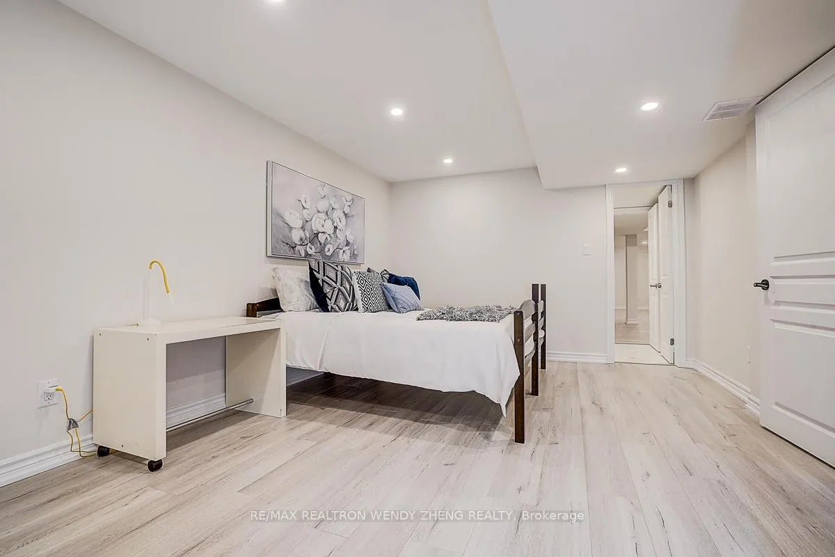 Photo 43 of 37 Robert Grundy Road, Markham, Cachet — HOMEH