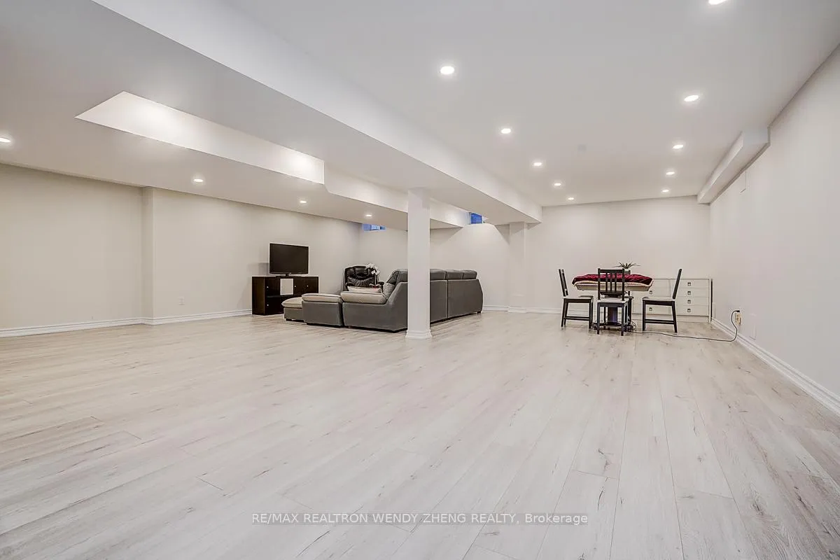 Photo 44 of 37 Robert Grundy Road, Markham, Cachet — HOMEH
