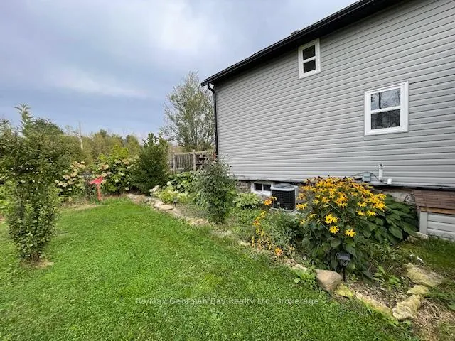 Photo 4 of 2066 Irish Line, Severn, Coldwater — HOMEH