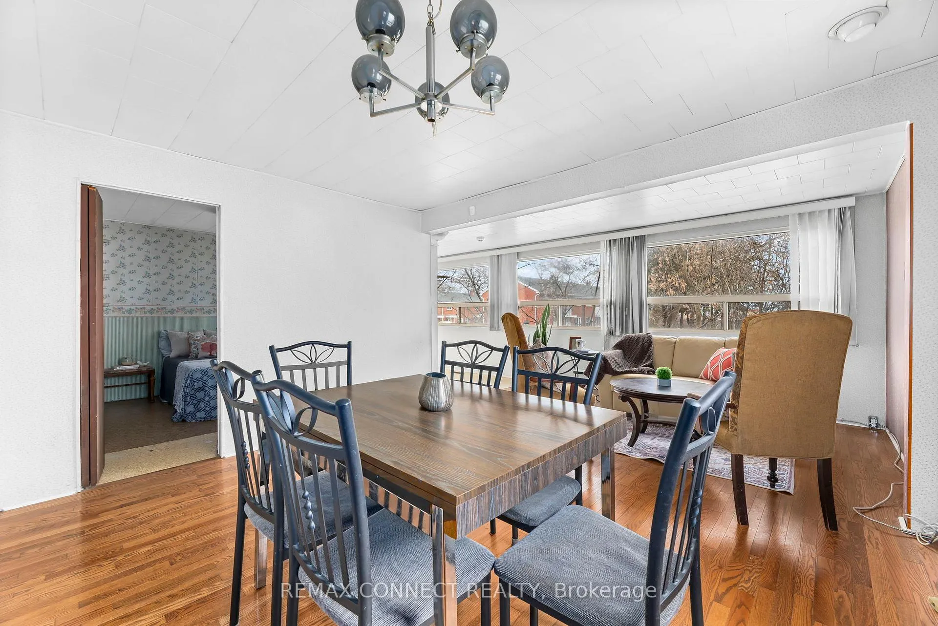 Photo 2 of 50 Cedar Street, Ajax, Central — HOMEH