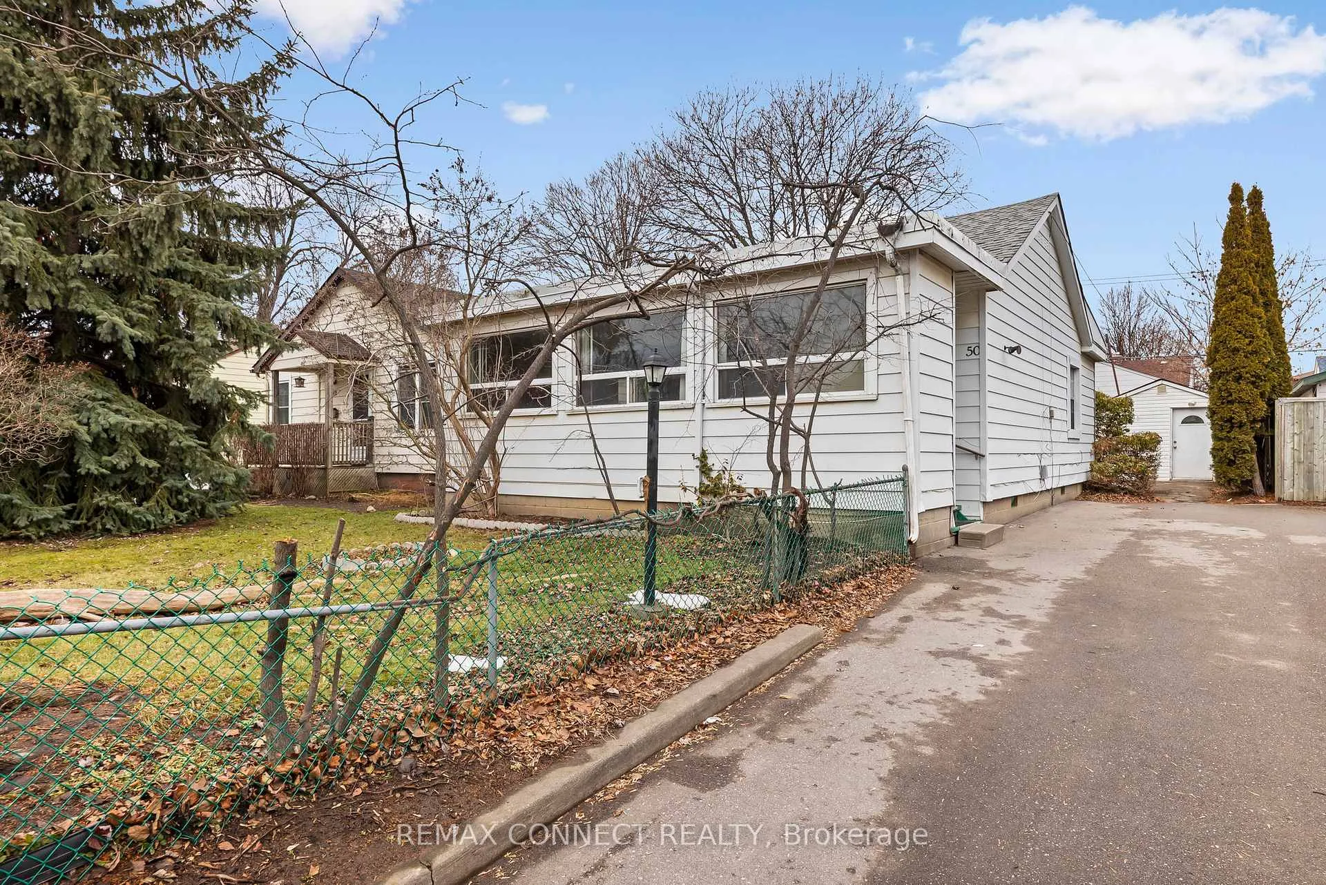 Photo 13 of 50 Cedar Street, Ajax, Central — HOMEH