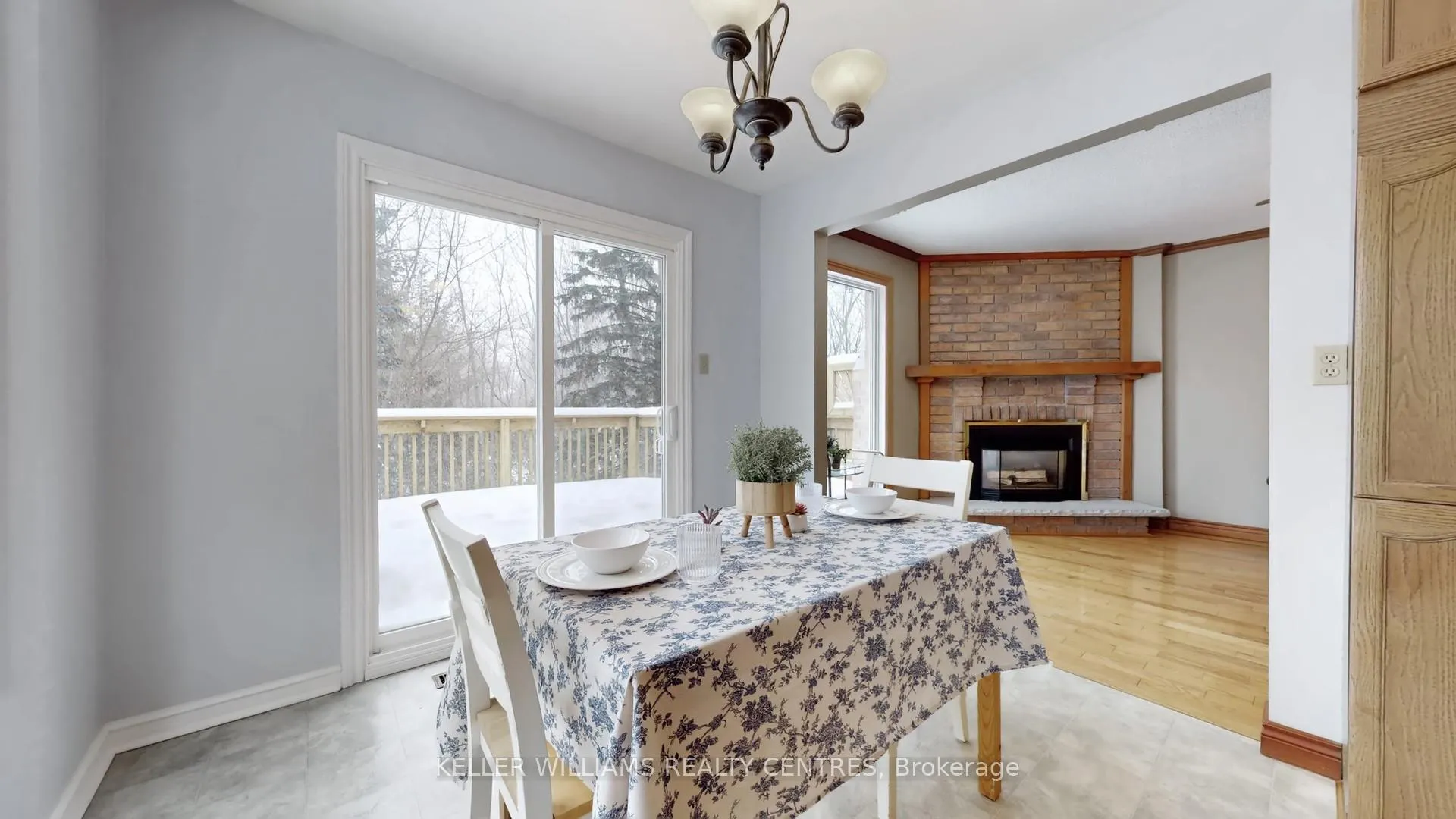 Photo 12 of 100 Timpson Drive, Aurora, Aurora Highlands — HOMEH