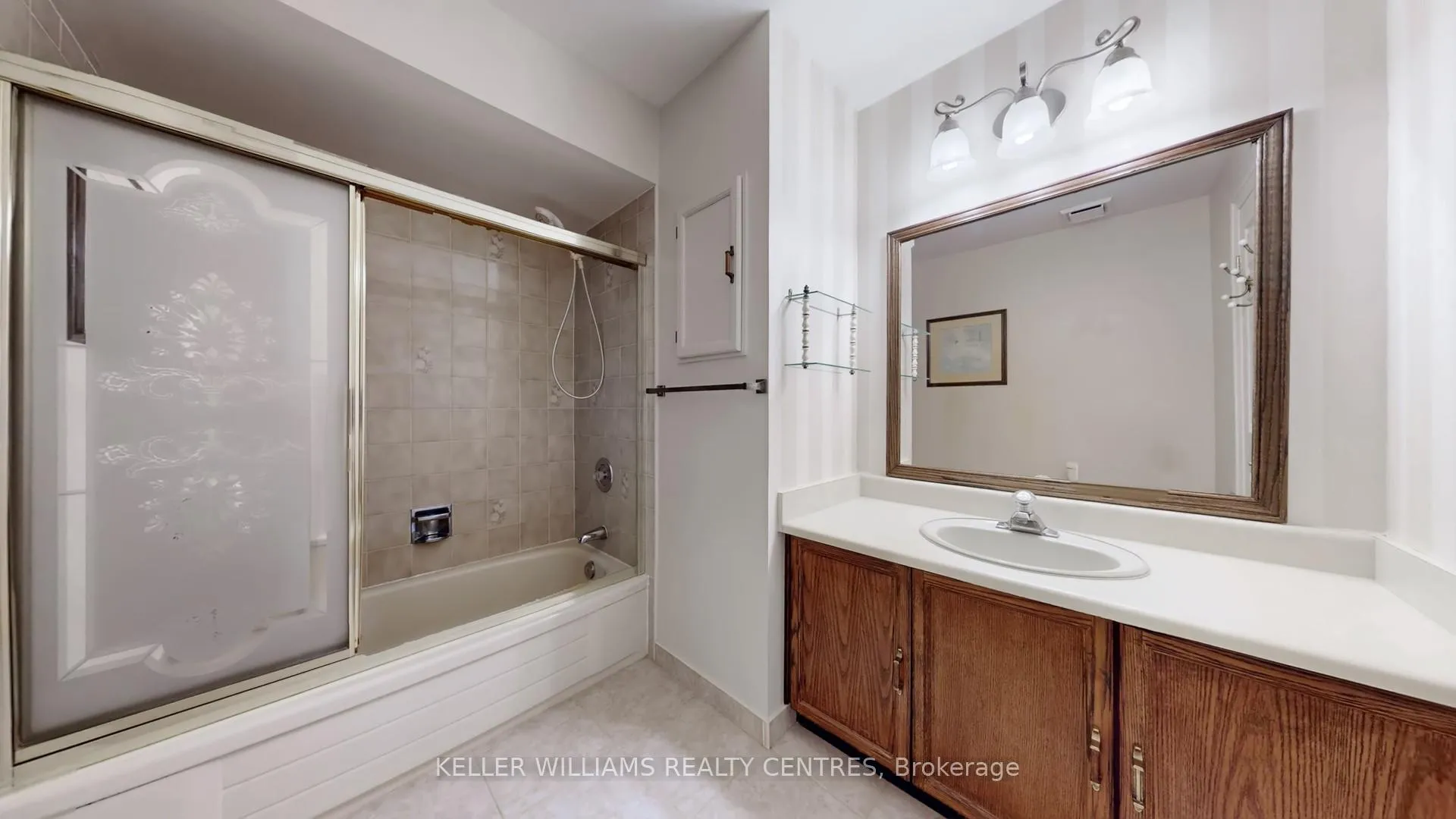 Photo 22 of 100 Timpson Drive, Aurora, Aurora Highlands — HOMEH
