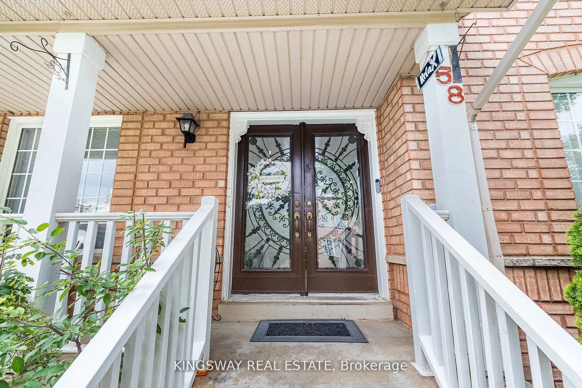 Photo 2 of 58 Leagate Street, Brampton, Fletcher's Meadow — HOMEH