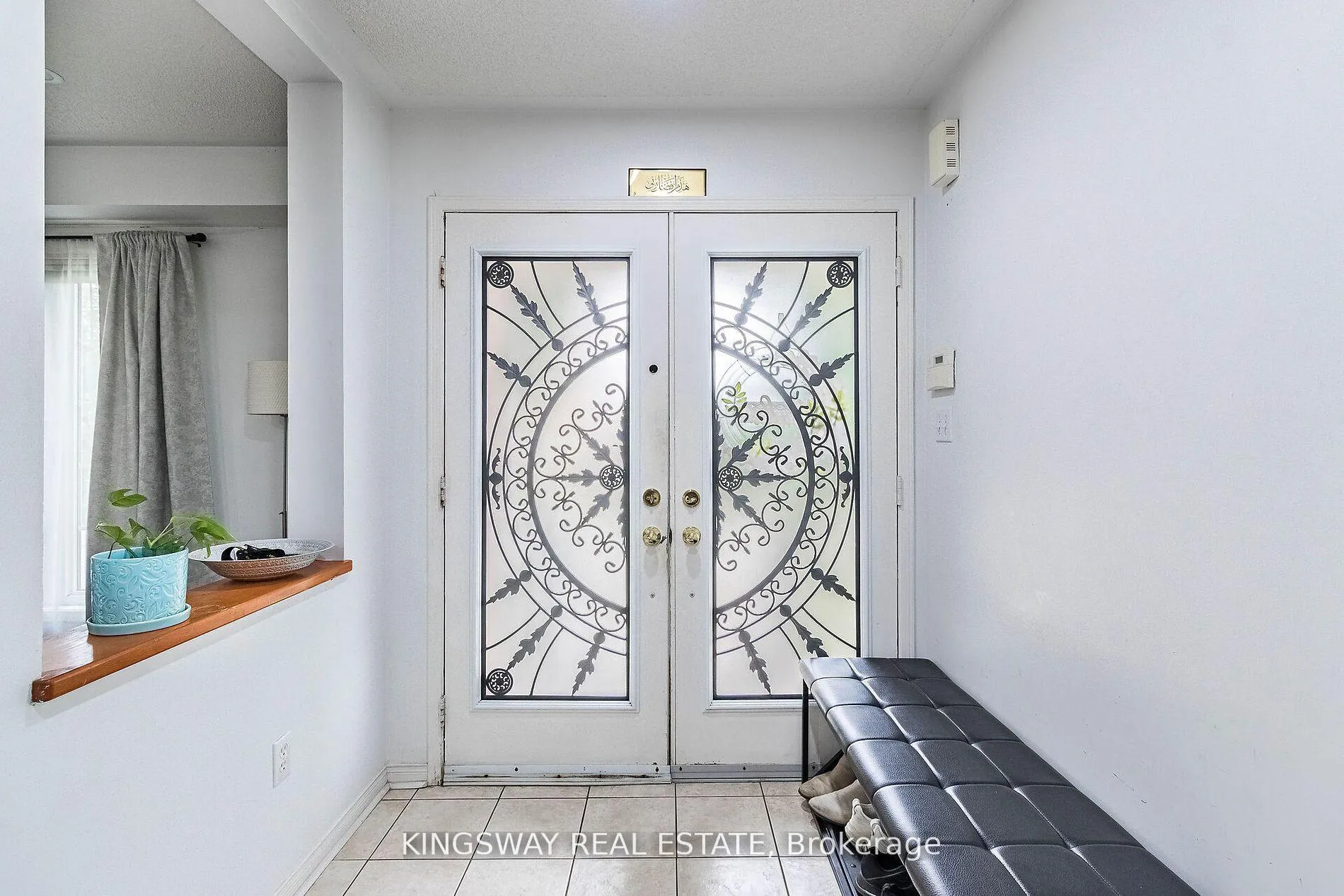 Photo 3 of 58 Leagate Street, Brampton, Fletcher's Meadow — HOMEH