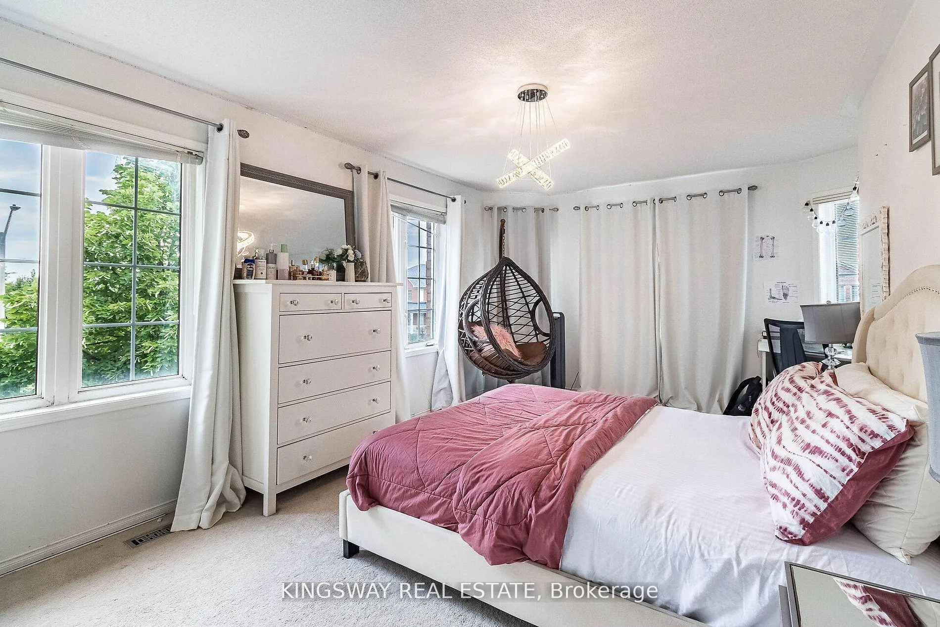 Photo 18 of 58 Leagate Street, Brampton, Fletcher's Meadow — HOMEH