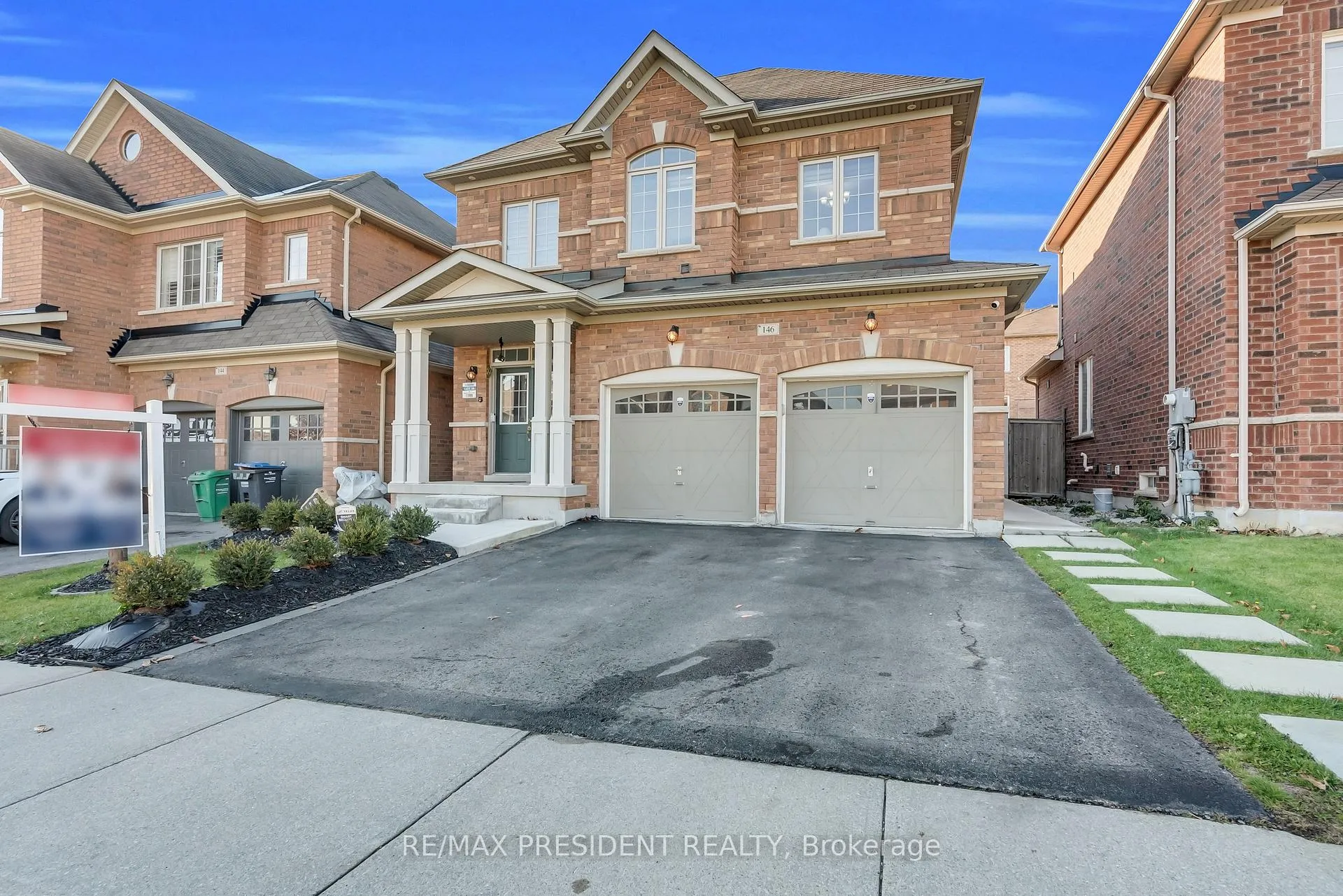 Photo 4 of 146 George Robinson Drive, Brampton, Credit Valley — HOMEH