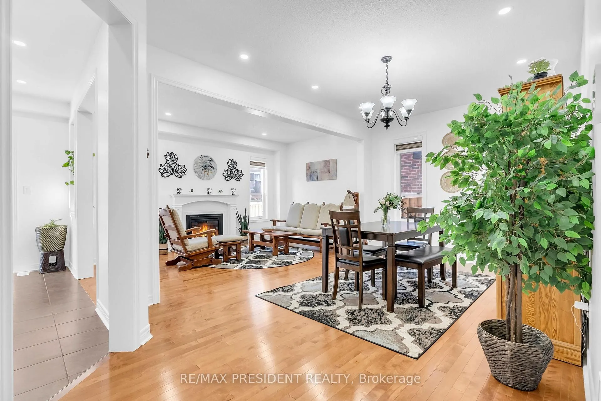 Photo 9 of 146 George Robinson Drive, Brampton, Credit Valley — HOMEH