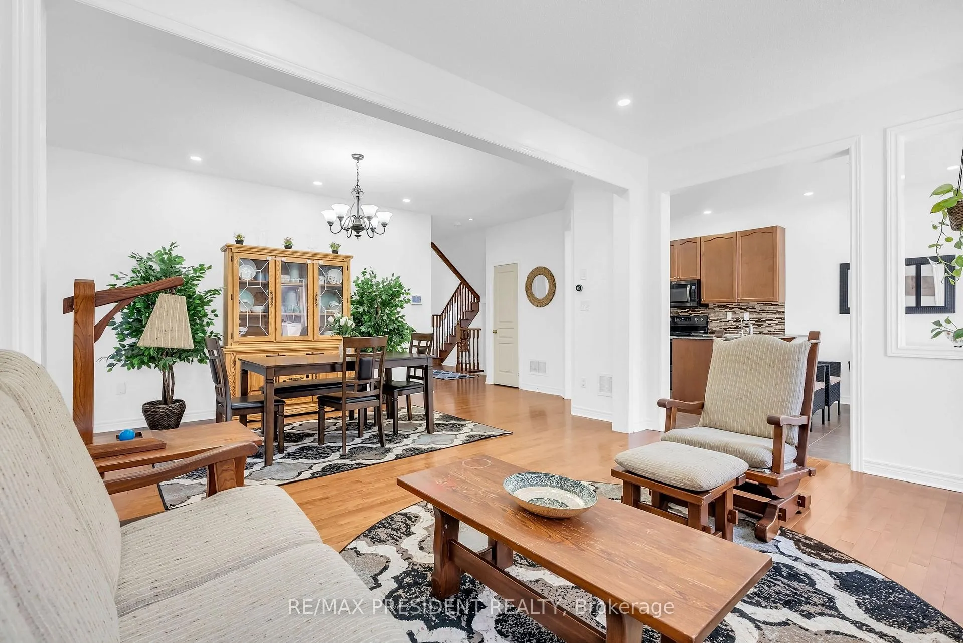Photo 15 of 146 George Robinson Drive, Brampton, Credit Valley — HOMEH