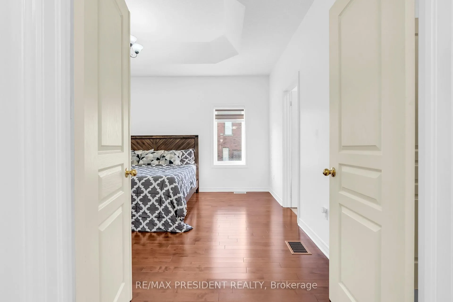 Photo 24 of 146 George Robinson Drive, Brampton, Credit Valley — HOMEH