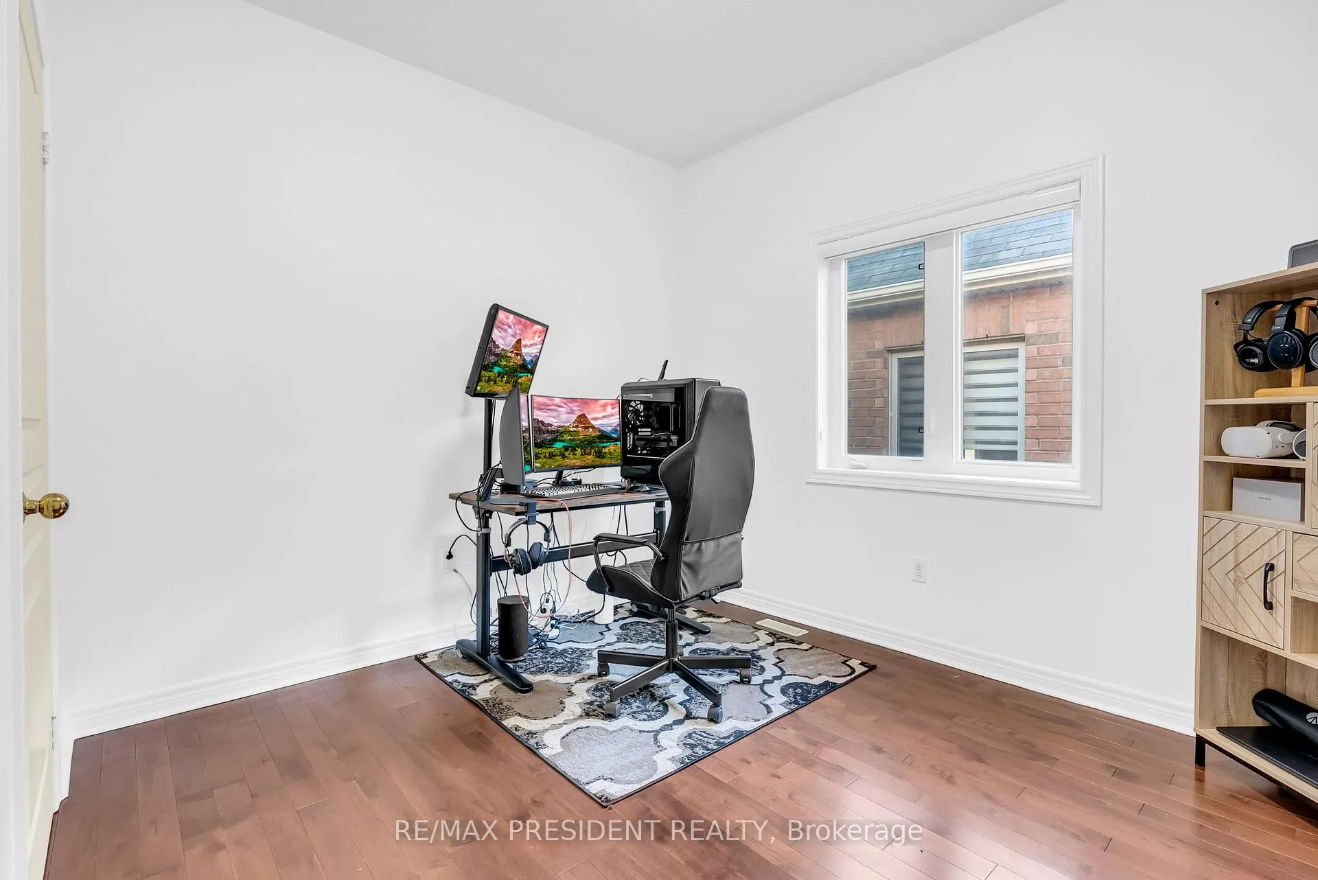 Photo 33 of 146 George Robinson Drive, Brampton, Credit Valley — HOMEH