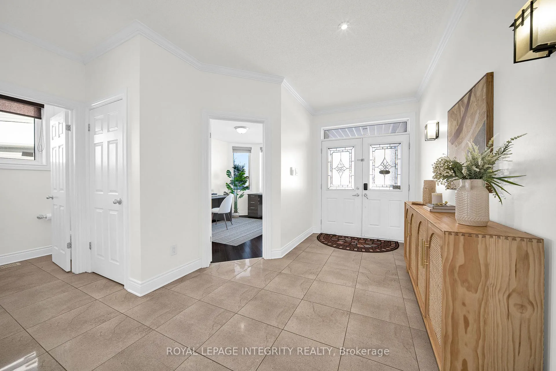 Photo 4 of 609 New Liskeard Crescent, Ottawa, Barrhaven - Strandherd — HOMEH