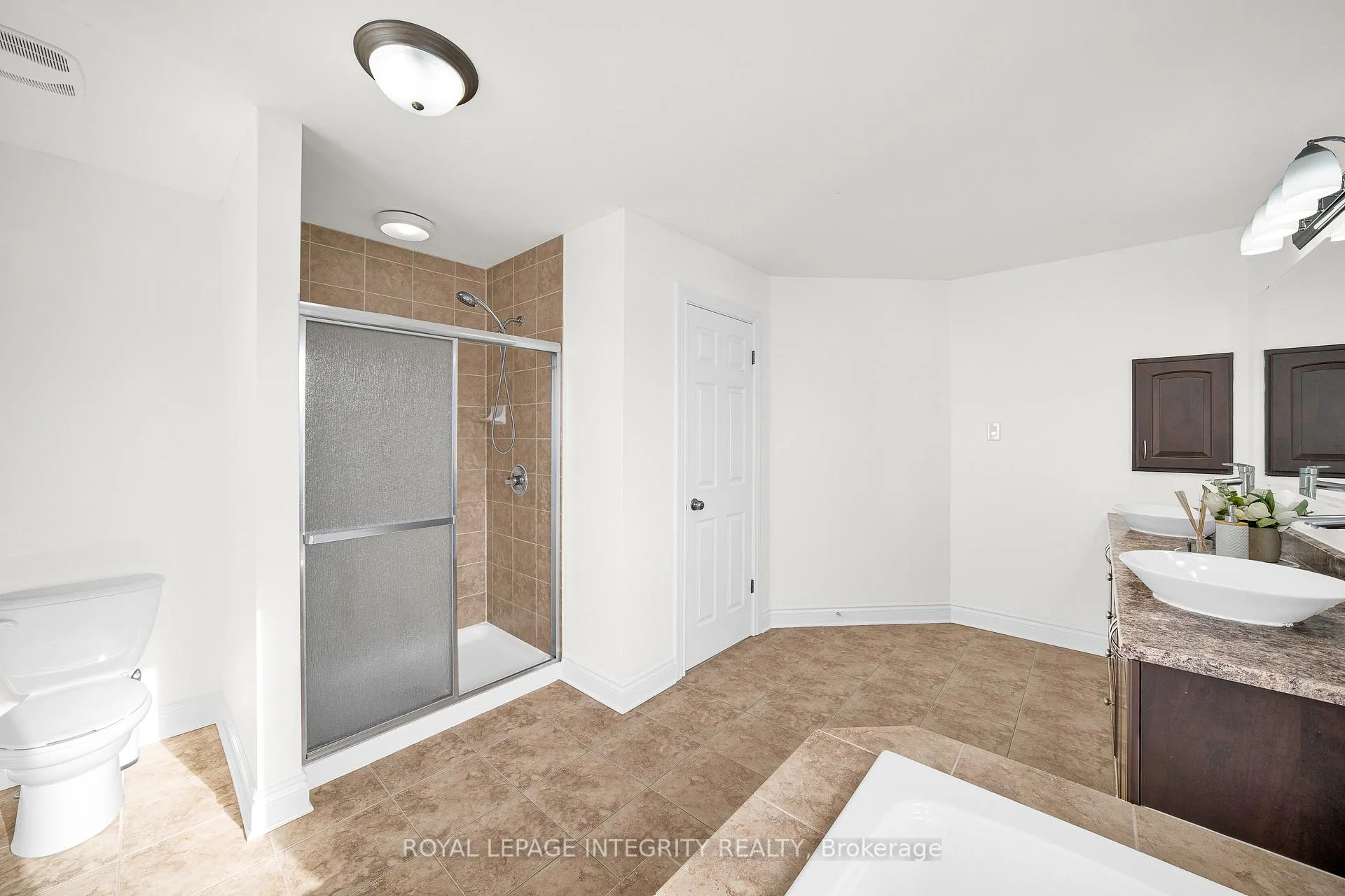 Photo 25 of 609 New Liskeard Crescent, Ottawa, Barrhaven - Strandherd — HOMEH