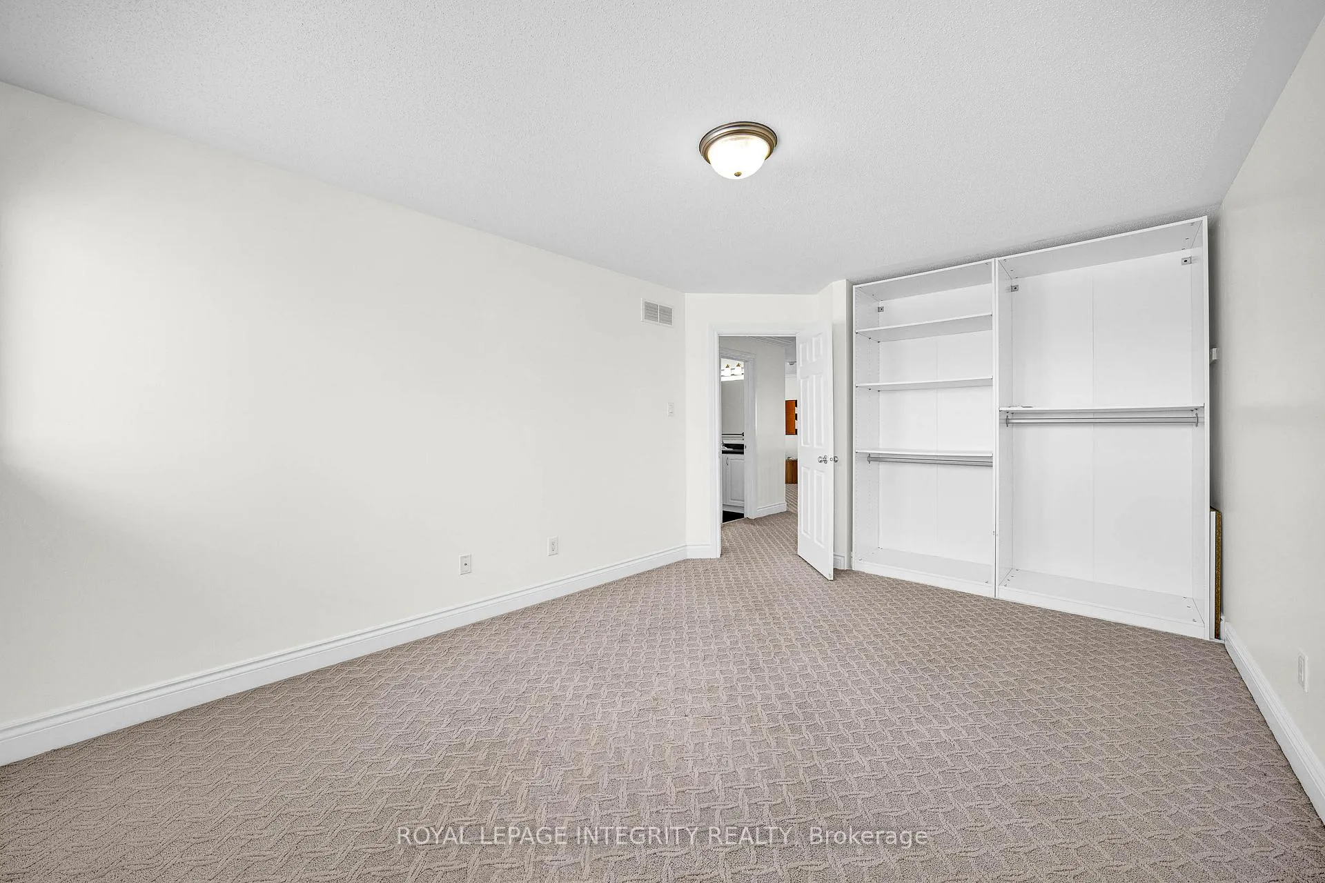 Photo 31 of 609 New Liskeard Crescent, Ottawa, Barrhaven - Strandherd — HOMEH