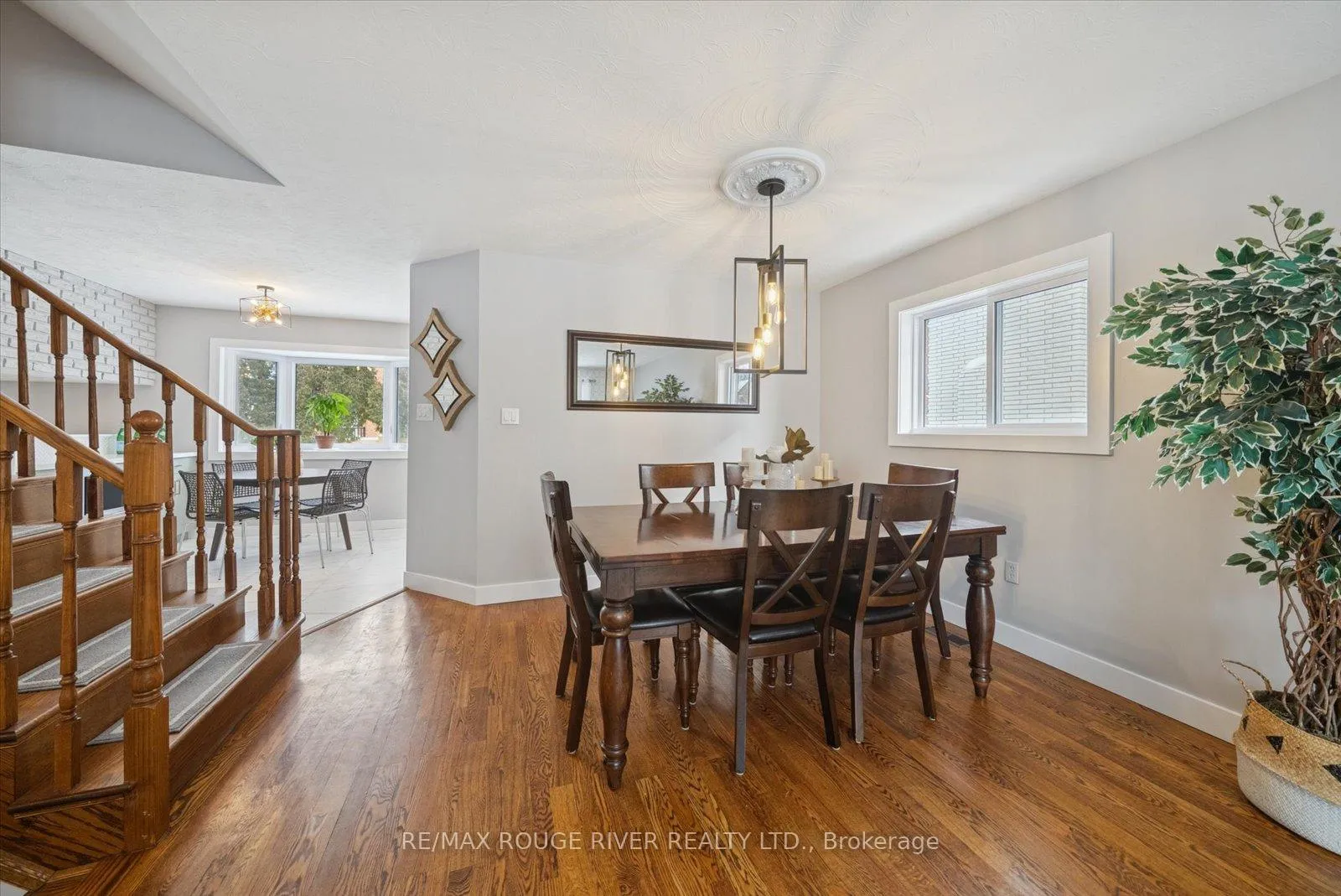 Photo 8 of 865 Stevenson Road N, Oshawa, Northglen — HOMEH