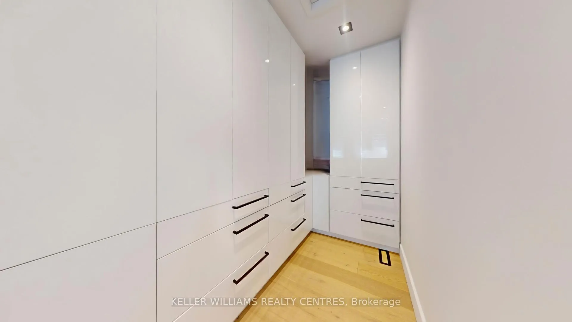 Photo 20 of 280 Kennedy Street W, Aurora, Aurora Highlands — HOMEH