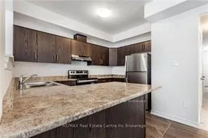 Photo 3 of 8 Elsegood Drive, Guelph, Kortright East — HOMEH