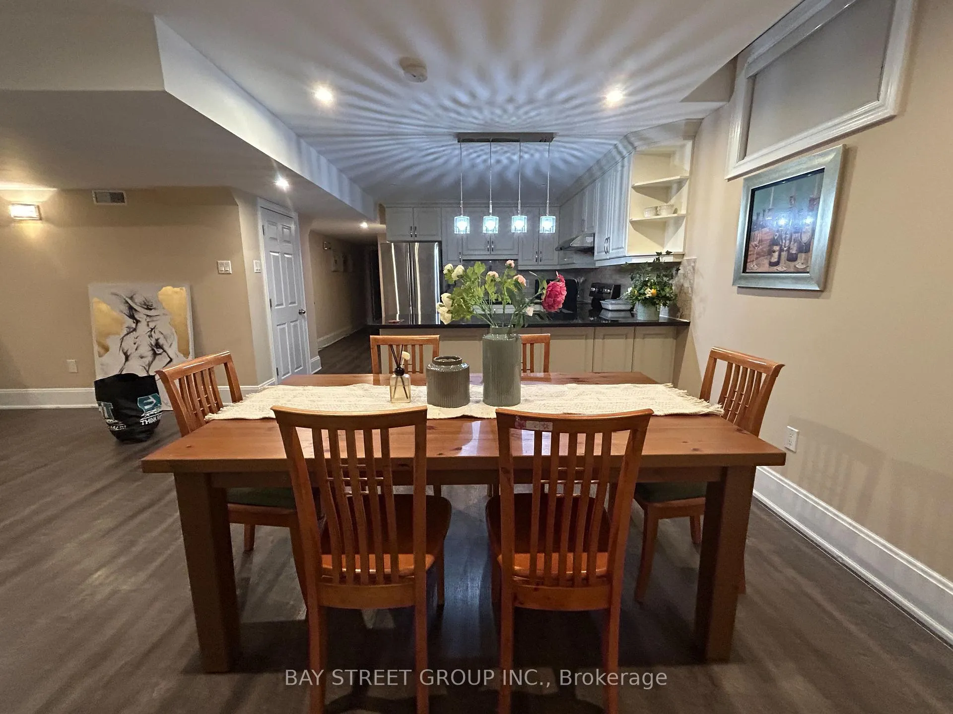 Photo 3 of 109 Hua Du Avenue, Markham, Berczy — HOMEH
