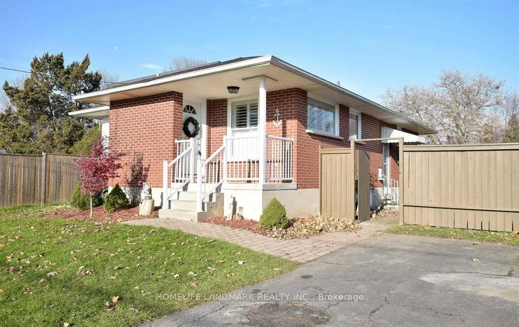 Photo 1 of 110 Front Street E, Whitby, Port Whitby — HOMEH