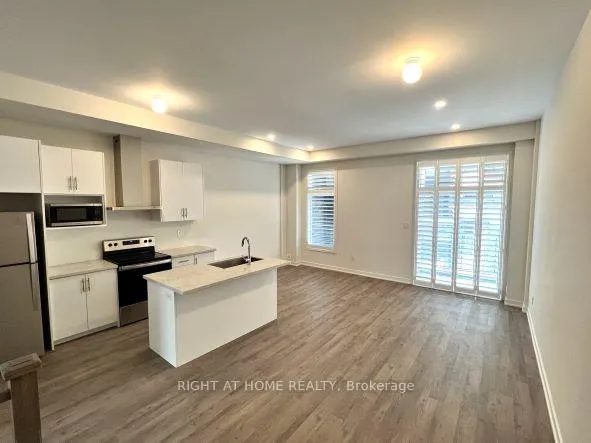 Photo 2 of 44 Armillo Place, Markham, Wismer — HOMEH