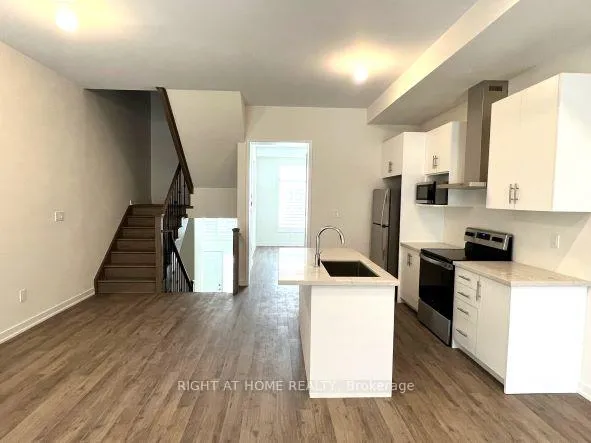 Photo 7 of 44 Armillo Place, Markham, Wismer — HOMEH